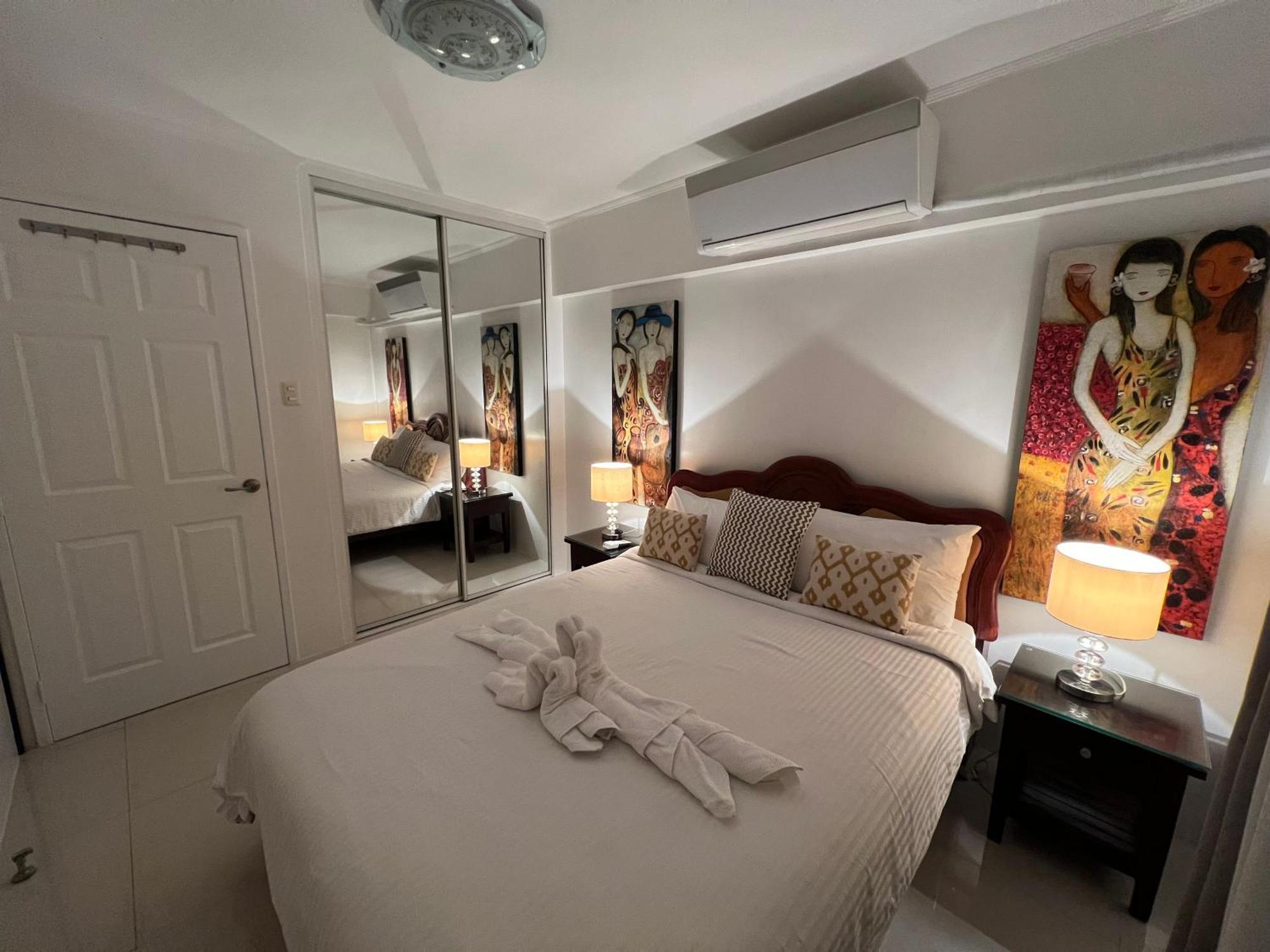 Stunning 2Br Apt, 65 Sq M Netflix At Rosewood Pointe Residences Near Bgc Manila Luaran gambar